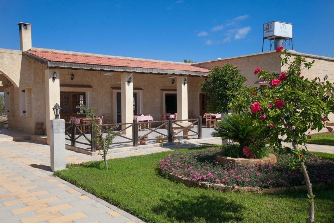 Glaro Garden Hotel Agia Trias Экстерьер фото